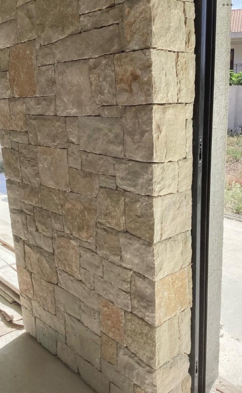 Parement pierre Ambre Clair à Cannes dans les Alpes Maritimes- Revêtement mural intérieur extérieur